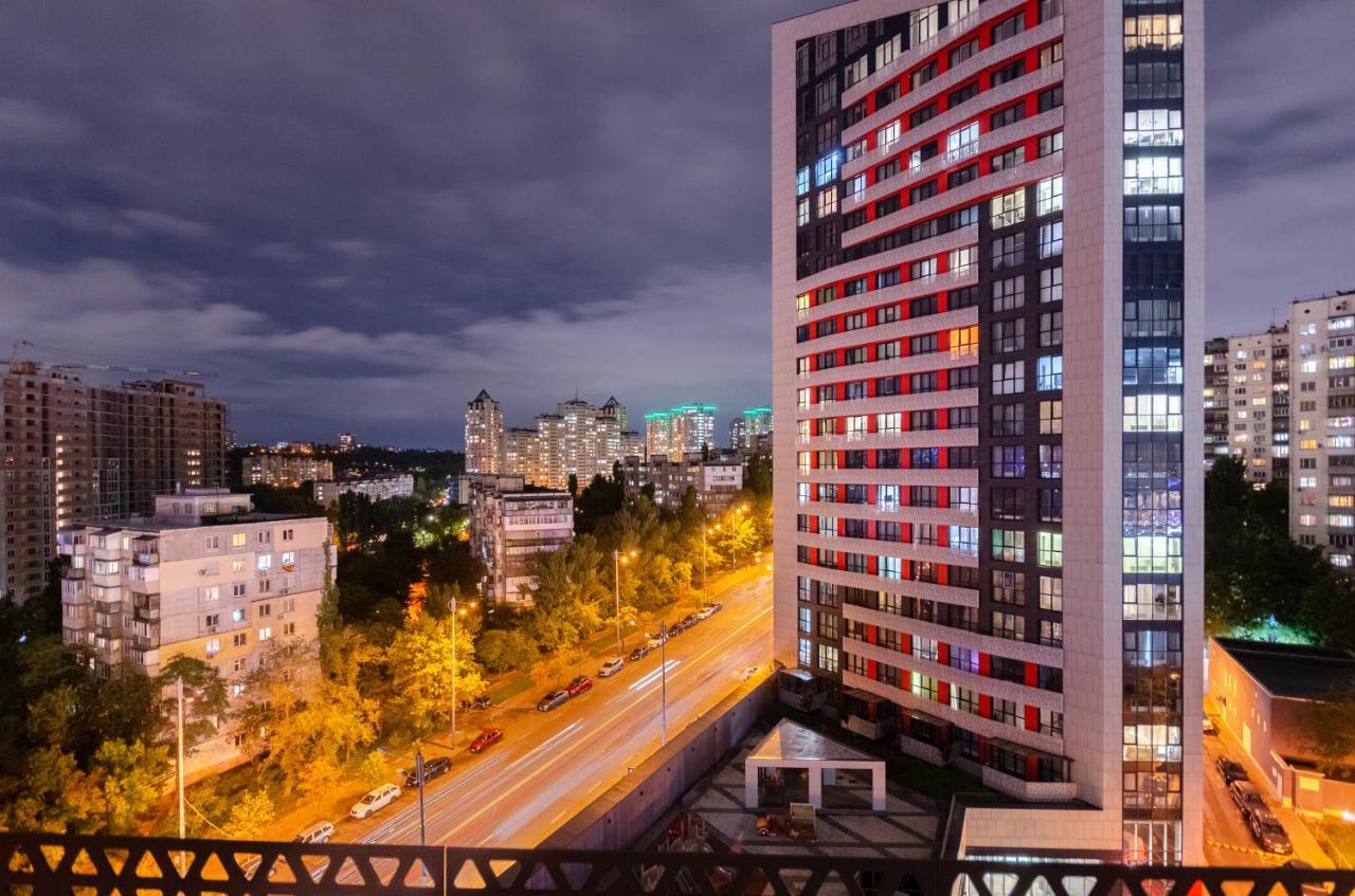 Petrovdom 12-95 Loft Apartments At Rc Kvartet, 16Г Vasyl Lypkivskyi Street Kiev Esterno foto